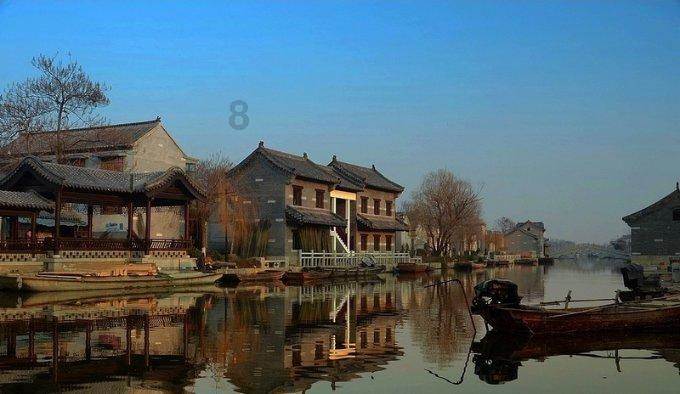 你觉得一个女生从什么时候开始护肤比较好？